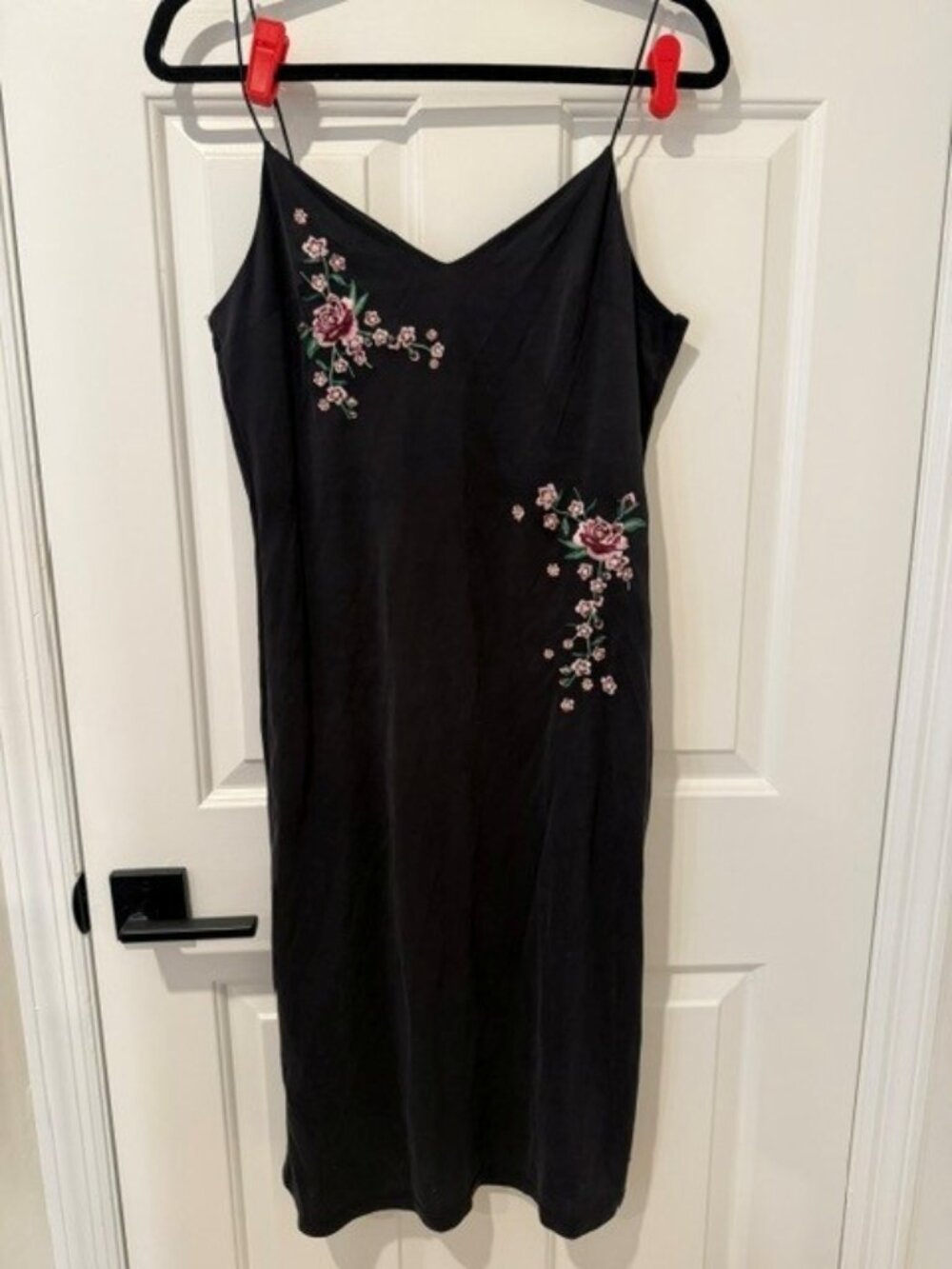 Top Shop embroidered slip dress - Size 6